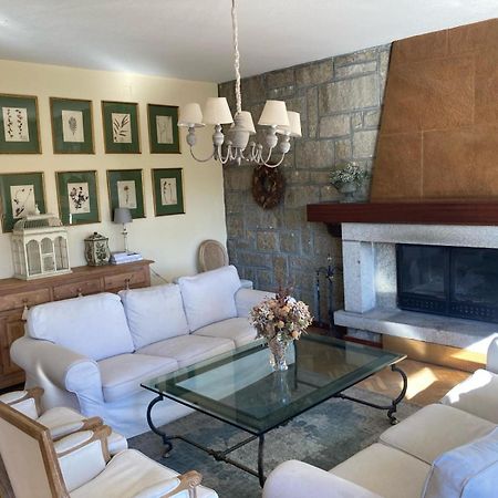Los Cedros, Gran Chalet Con Piscina Y Apartamento En 나바쎄라다 외부 사진