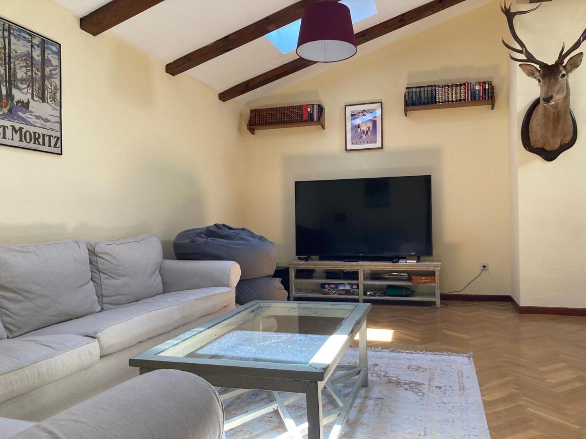 Los Cedros, Gran Chalet Con Piscina Y Apartamento En 나바쎄라다 외부 사진