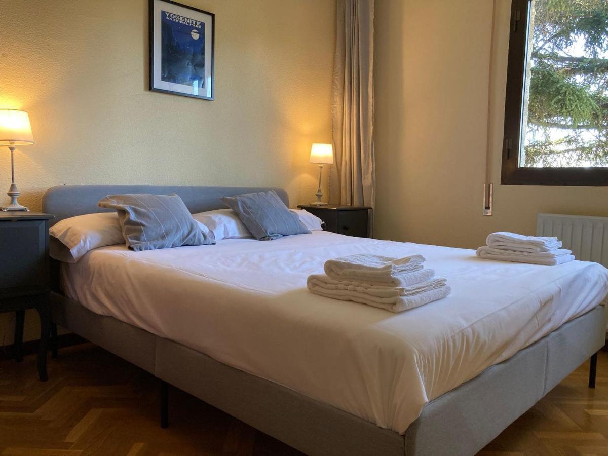 Los Cedros, Gran Chalet Con Piscina Y Apartamento En 나바쎄라다 외부 사진