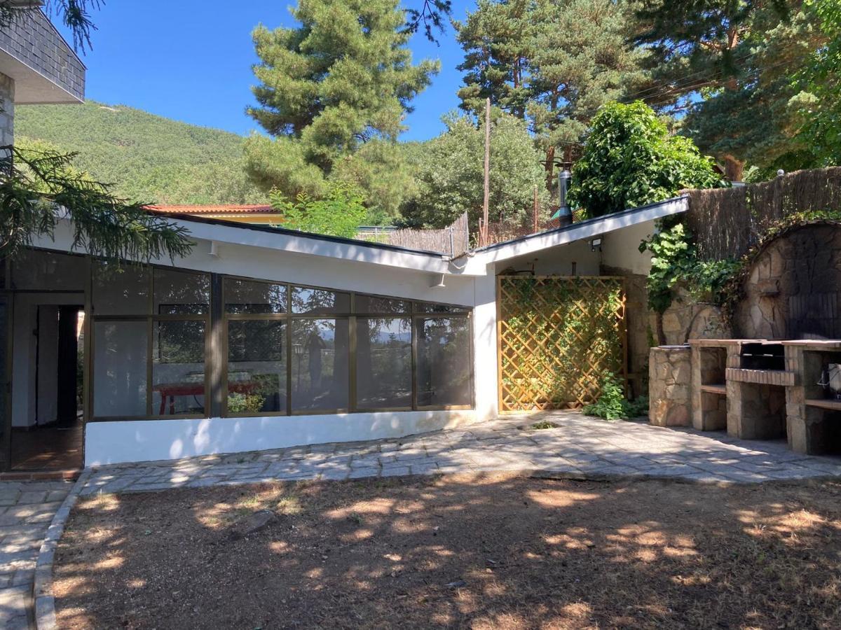 Los Cedros, Gran Chalet Con Piscina Y Apartamento En 나바쎄라다 외부 사진