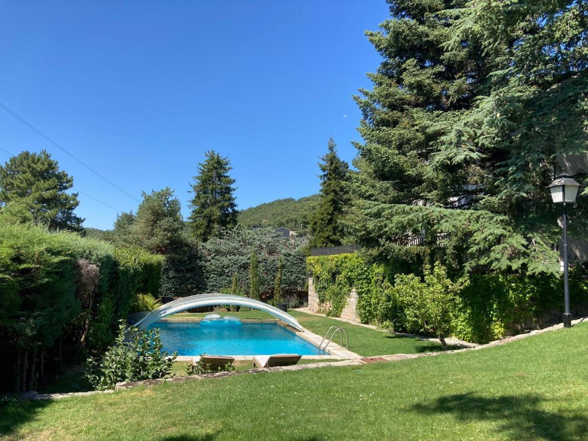 Los Cedros, Gran Chalet Con Piscina Y Apartamento En 나바쎄라다 외부 사진